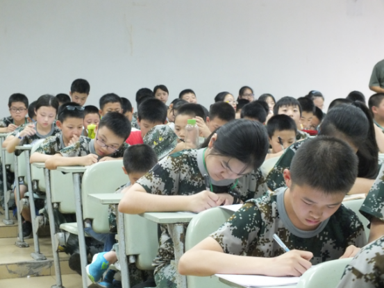 孩子做作業慢怎么辦