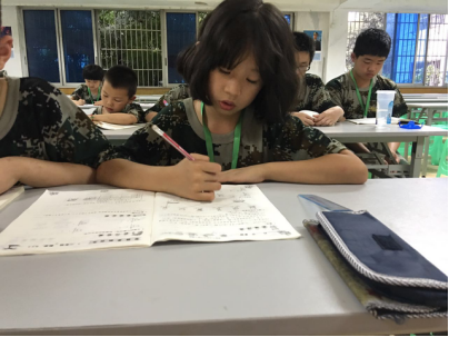 北京軍事夏令營讓孩子愛上口算